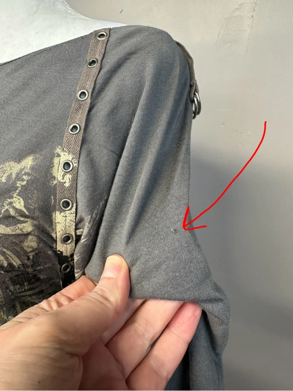 Salvage Y2K Grunge Gray Snap Button Rocker Punk Rivet Thrashed Thin Top XS - Picture 11 of 16